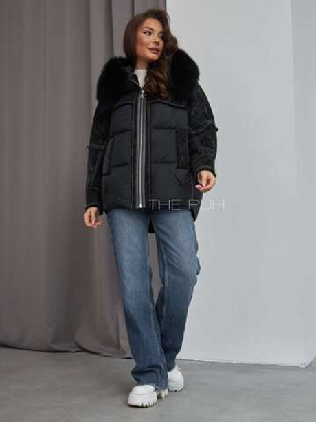 Черный комбинированный пуховик с капюшоном и мехом песца
