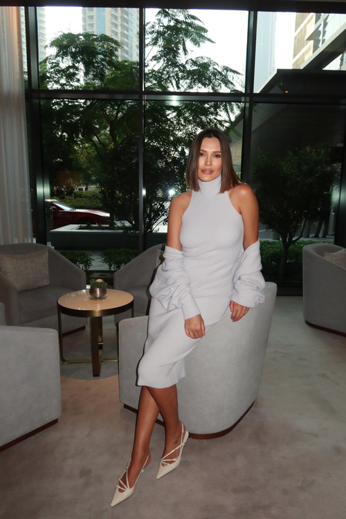 Платье миди в цвете офвайт