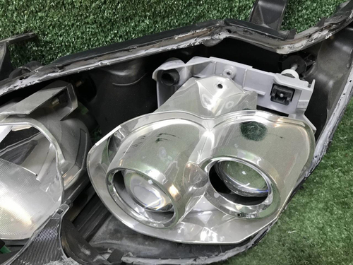 Битая Фара левая Toyota Camry XV50 (17-18) LED