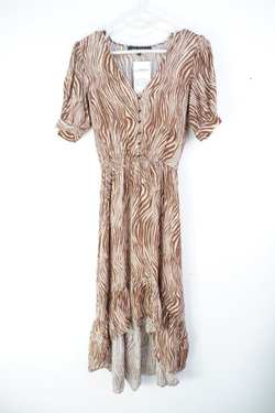 Платье LOVE REPUBLIC с хищным принтом 40 размер