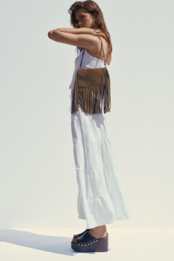 ZARA НЕБОЛЬШАЯ ЗАМШЕВАЯ СУМКА ФОРМАТА С БАХРОМОЙ, КОРИЧНЕВЫЙ