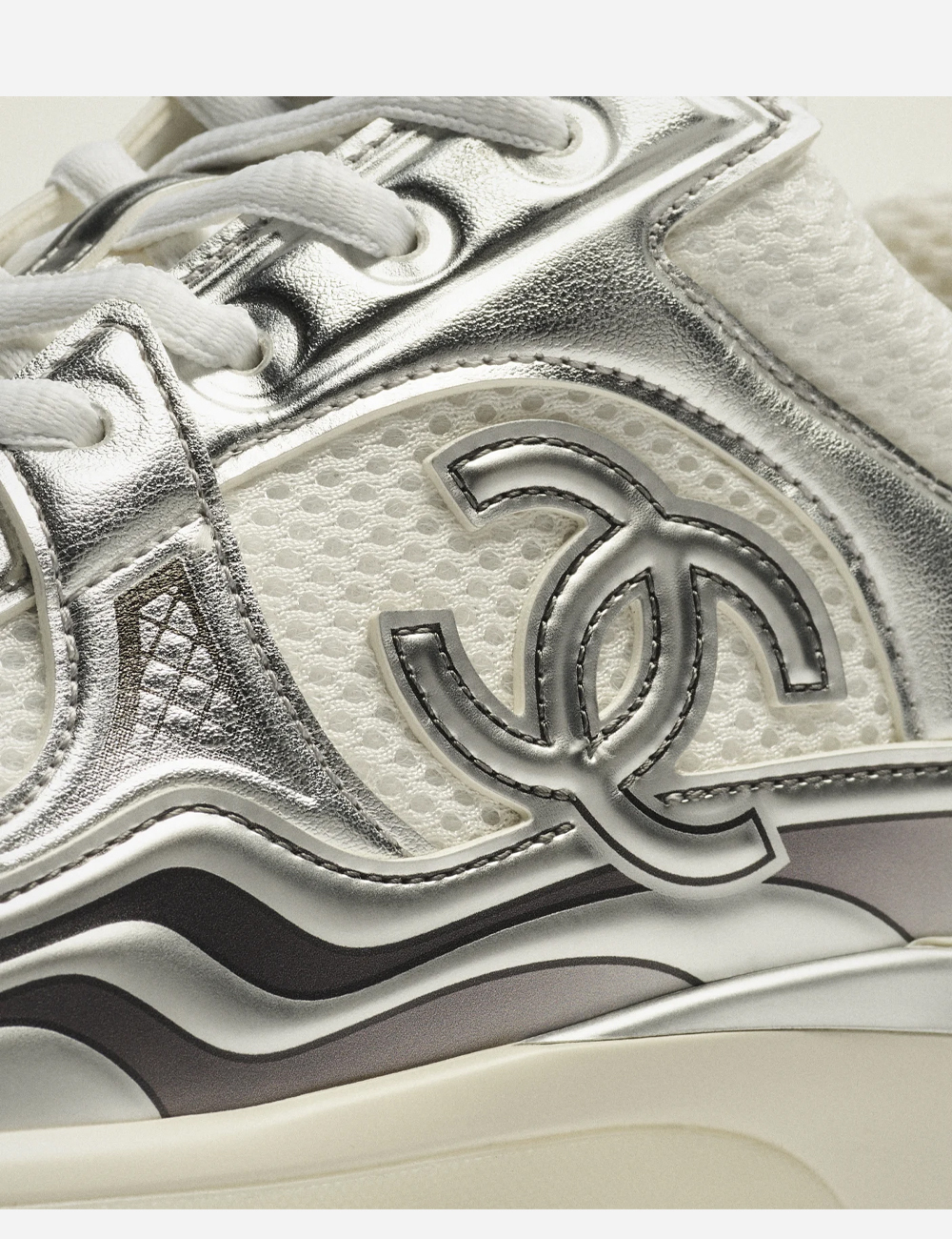 Chanel CC Logo Sneakers "White Silver" (G39792-Y56368-K5451)