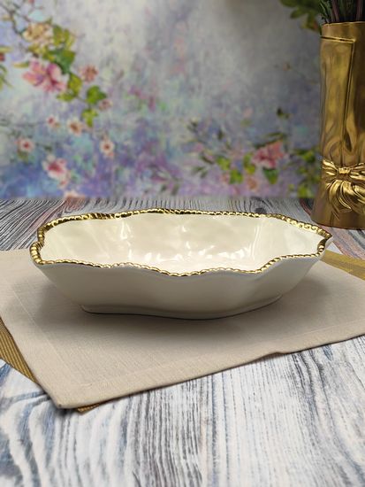 Блюдо фигурное глубокое 31х22х6,5 см. Бусины