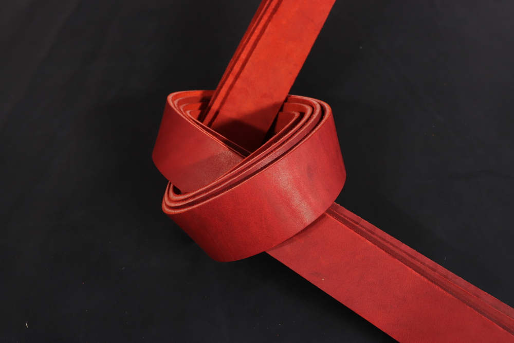 Ременная заготовка Рубин с лицевой отделкой гладкая