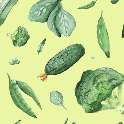 Зеленые овощи и шпинат