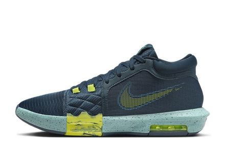 Баскетбольные кроссовки LEBRON WITNESS VIII
