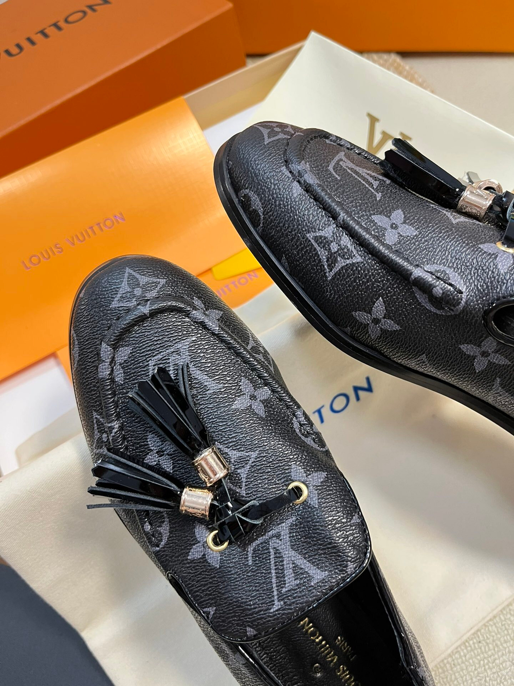 Louis Vuitton Mocassin