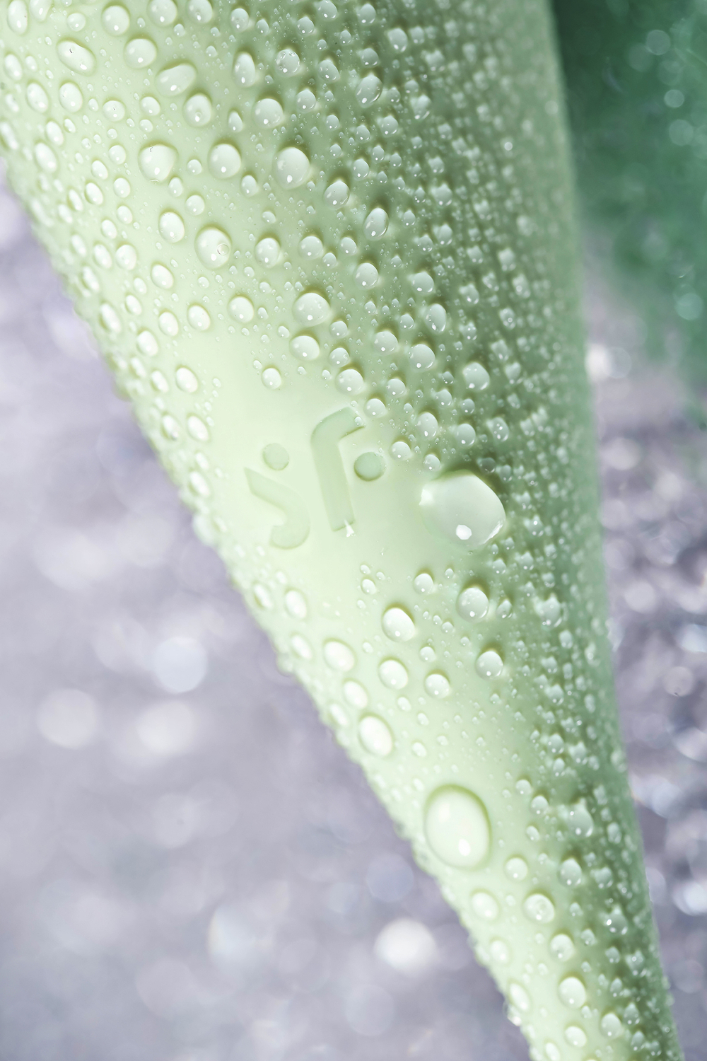 Вакуум-волновой бесконтактный стимулятор клитора Satisfyer Twirling Pro зеленый