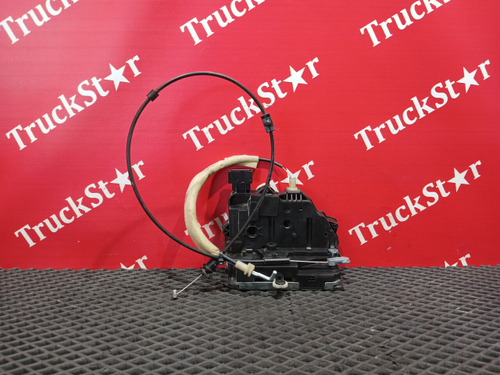 Замок двери правой 2023г.