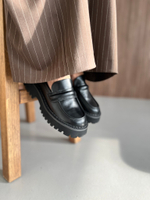 Лоферы на легкой подошве