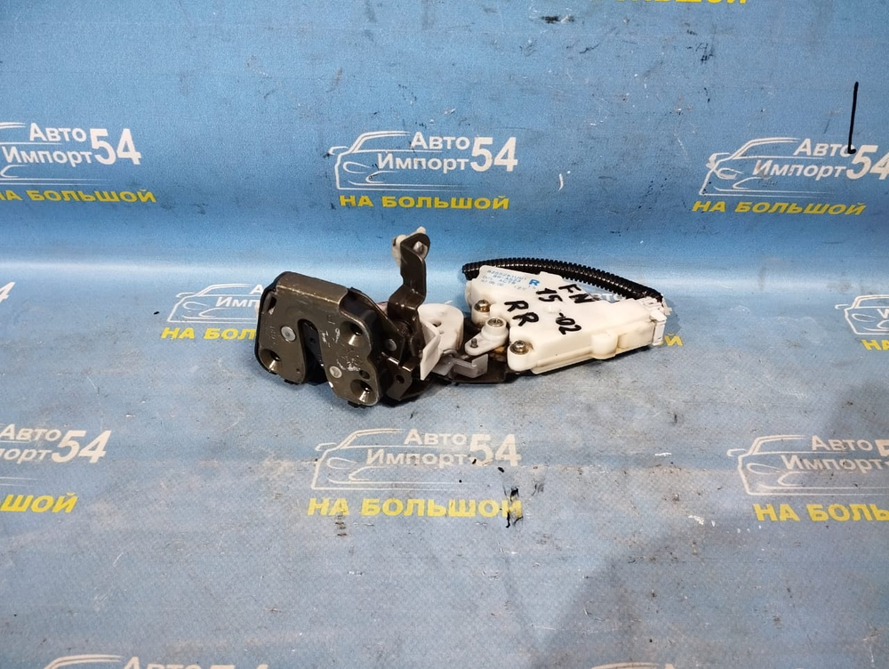 Замок двери задней правой NISSAN PULSAR 1999