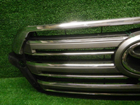 Решетка радиатора Toyota Land Cruiser 200 (2015-2021)
