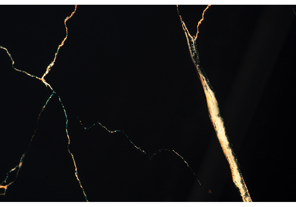 Стол стеклянный Woodville Бугун обсидиан, черный