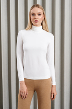 22964 Джемпер женский (молочный)