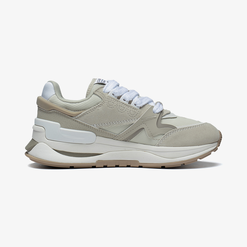 AGCT018-2 Кроссовки женские MOMENT V2 Бежевый/Белый LI-NING
