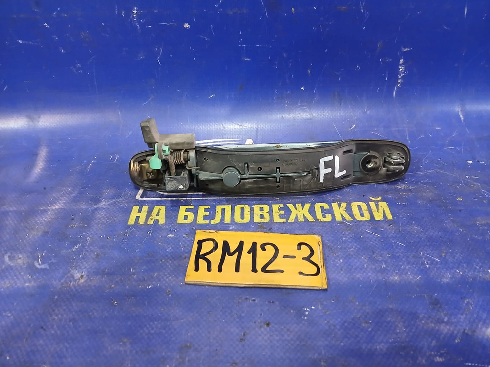 Ручка двери передней левой внешняя NISSAN LIBERTY 2002