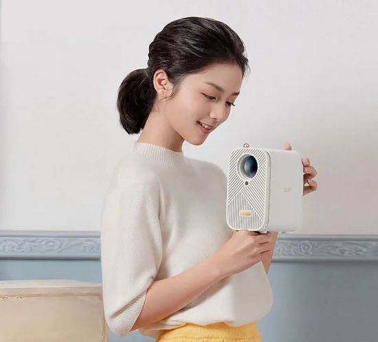 Проектор ZEEMR M1 Pro