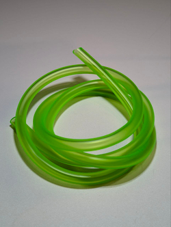 Шланг топливный маслобензостойкий 4-8мм PVC зеленый (1 метр) для мотоцикла, скутера, квадроцикла