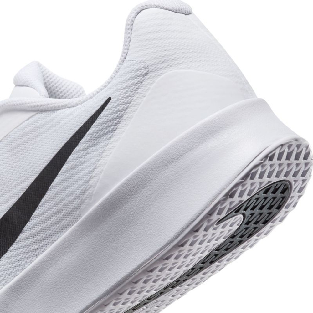 Теннисные кроссовки Nike Vapor Lite 3