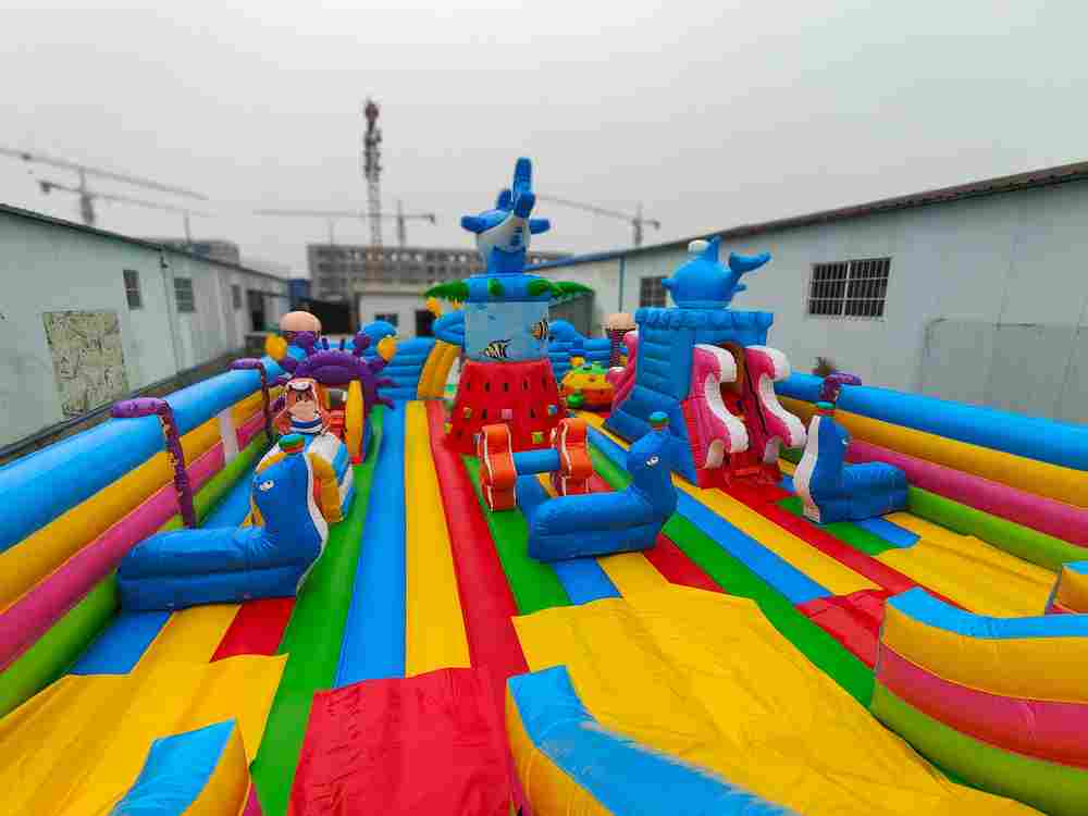 Коммерческий надувной батут «На морском дне 2», 20*10*8,5 м.