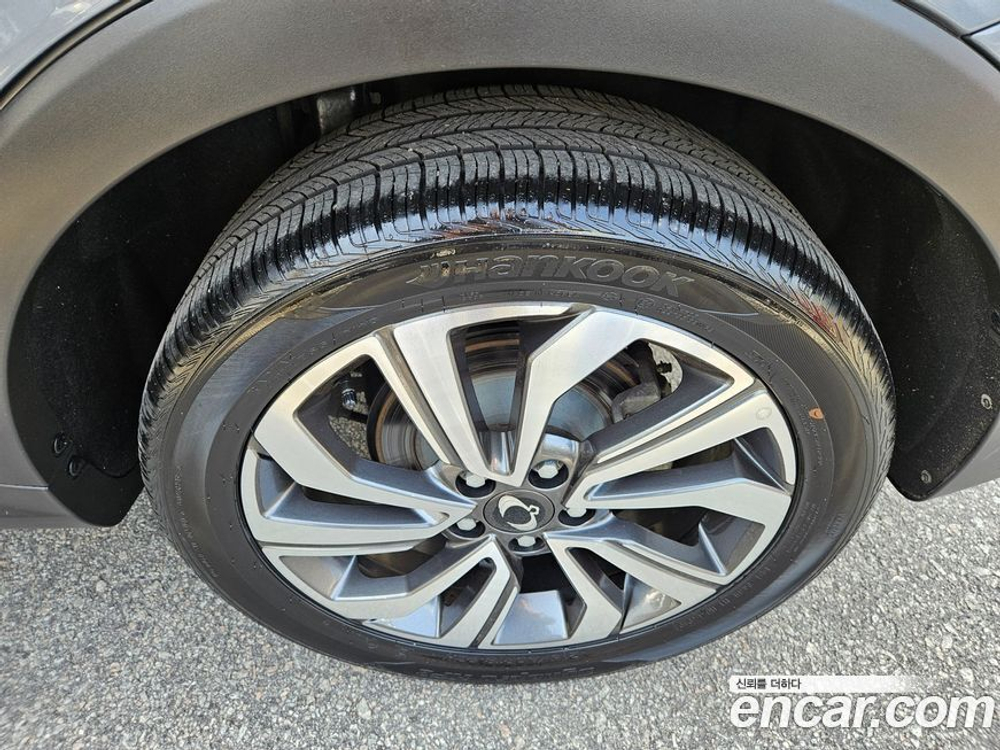 KG Mobility (Ssangyong) Very New Tivoli Бензин 1.5 2WD (02.2020)