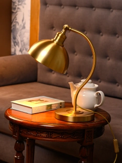 Ретро лампа светильник настольный офисный