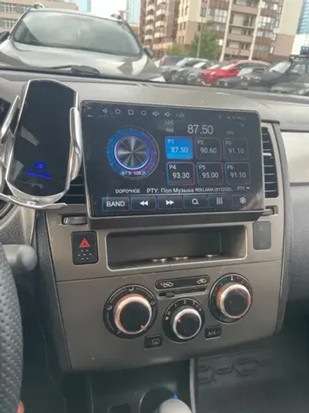 Магнитола для Nissan Tiida C11 2004-2013 (кондиционер/климат с прямоугольным экранчиком, рамка серая) - Teyes CC4-PRO монитор 9.5" 2K QLED на Android 13, Snapdragon 778G, AI, CarPlay, DSP, 4G SIM-слот