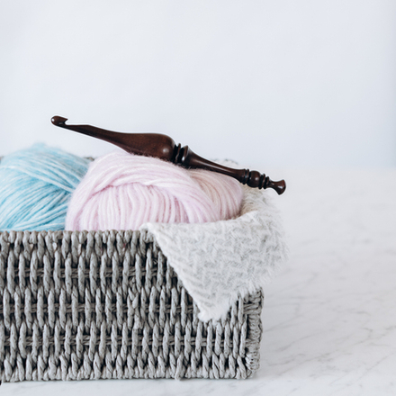 Деревянный крючок для вязания из древесины кедра 7 мм. K249