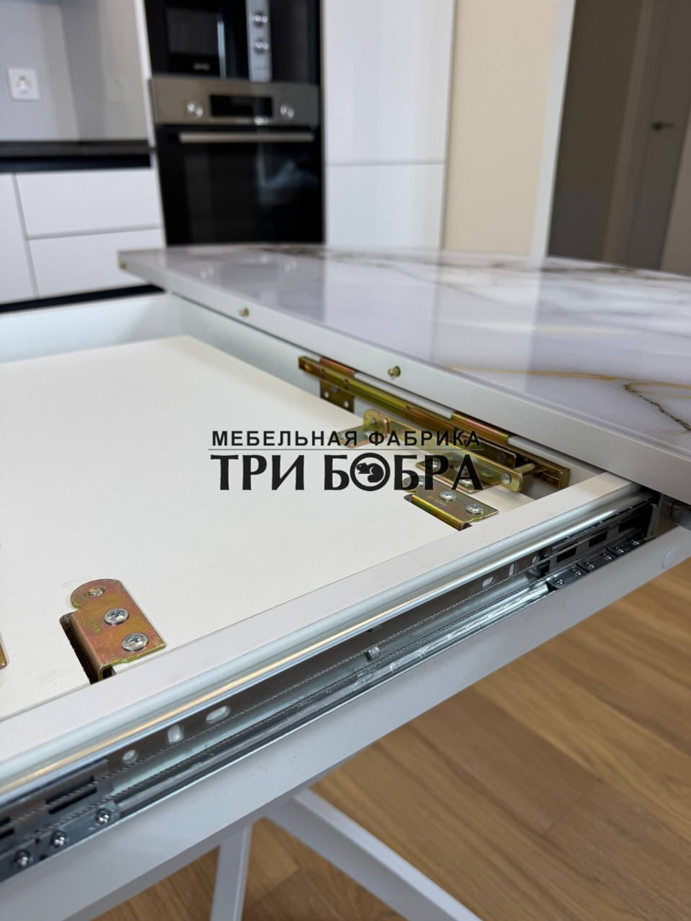 Стол круглый стеклянный "Бьянко"