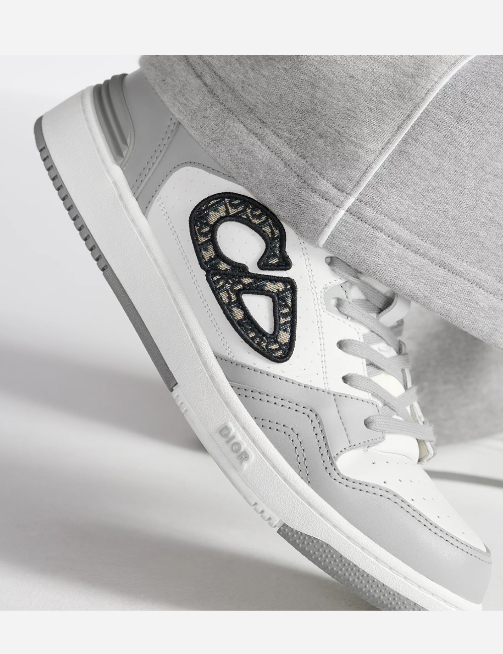 Dior B57 Dribble Low-Top Sneaker Grey (3SN318ZXU_H860)