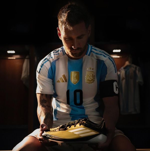 Коллекция adidas F50 Messi Triunfo Dorado - доступна для заказа