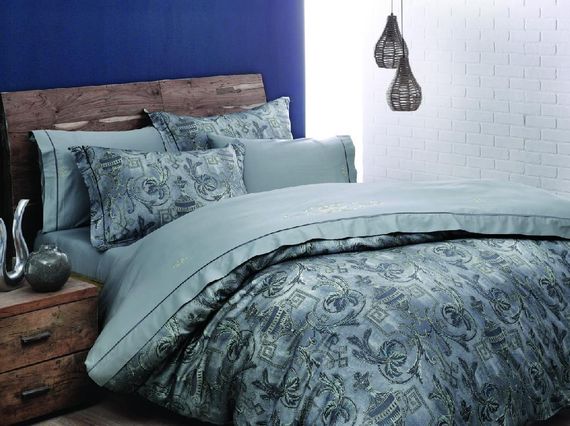 Постельное белье EMPERIUM  с вышивкой TIVOLYO HOME Турция