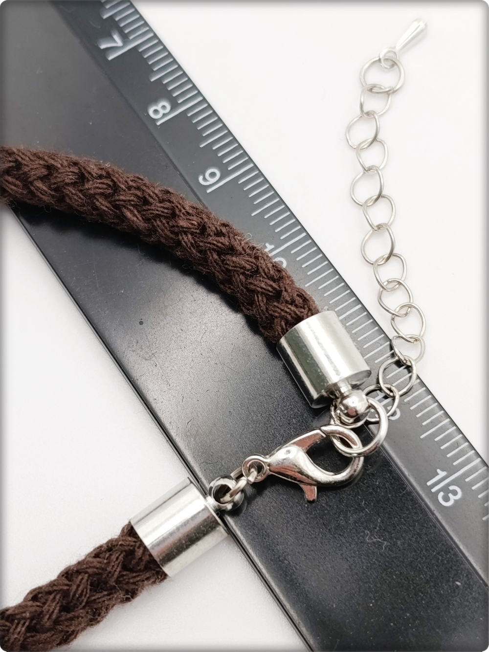 Браслет "Руна Феху" (20см) коричневый текстиль.