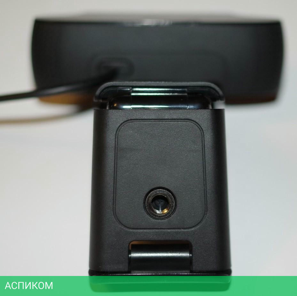 Веб-камера Logitech HD Pro Webcam C920 черный (960-001055)