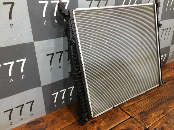 Радиатор двигателя Mercedes GL GLS (X166) 12-19 Б/У Оригинал A0995001303