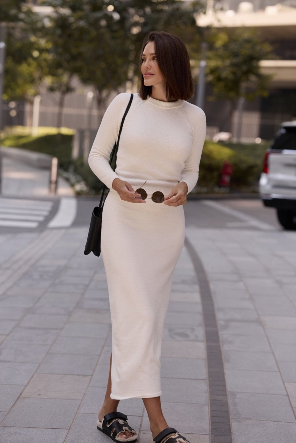 Джемпер в молочном  цвете