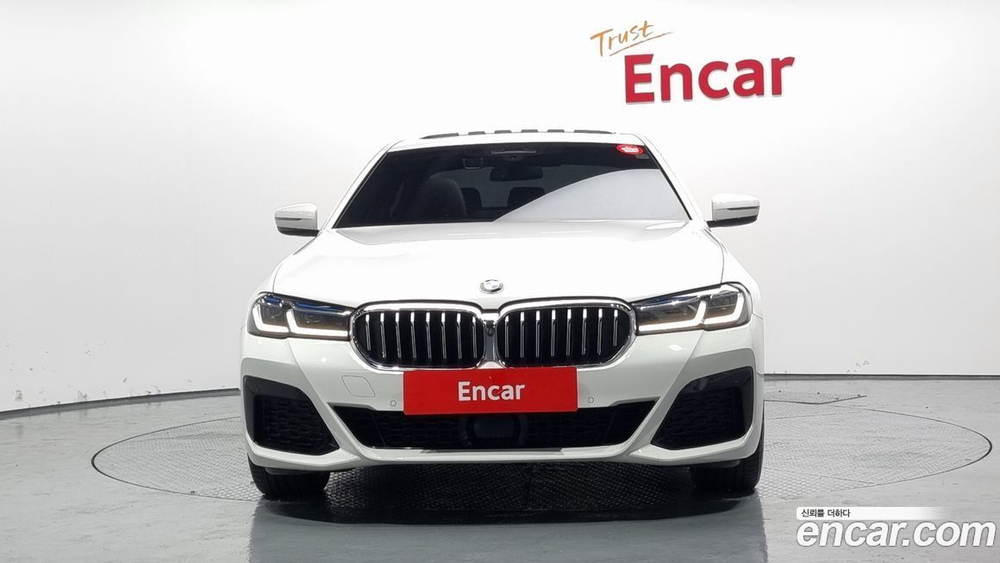 BMW 5 Series (G30) 530e M Sports (07.2021)