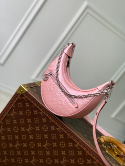 Louis Vuitton Loop