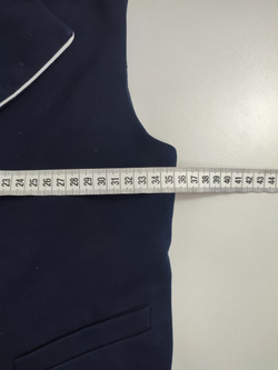 Костюм-двойка практичный на 9 лет