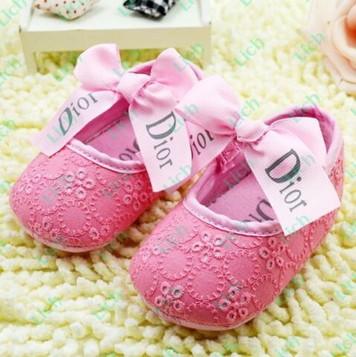 Балетки детские на нескользящей подошве с вышивкой цветов