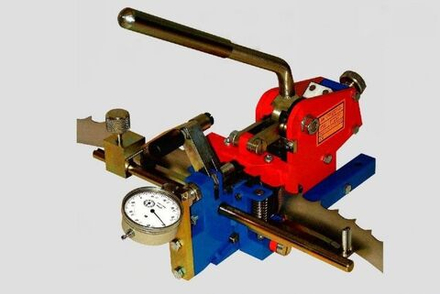 Станок для разводки ленточных пил Machinery IRM-1