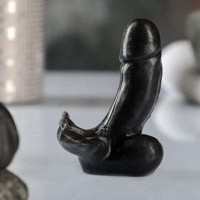 Черное фигурное мыло Фаворит с крыльями (Цвет: черный)