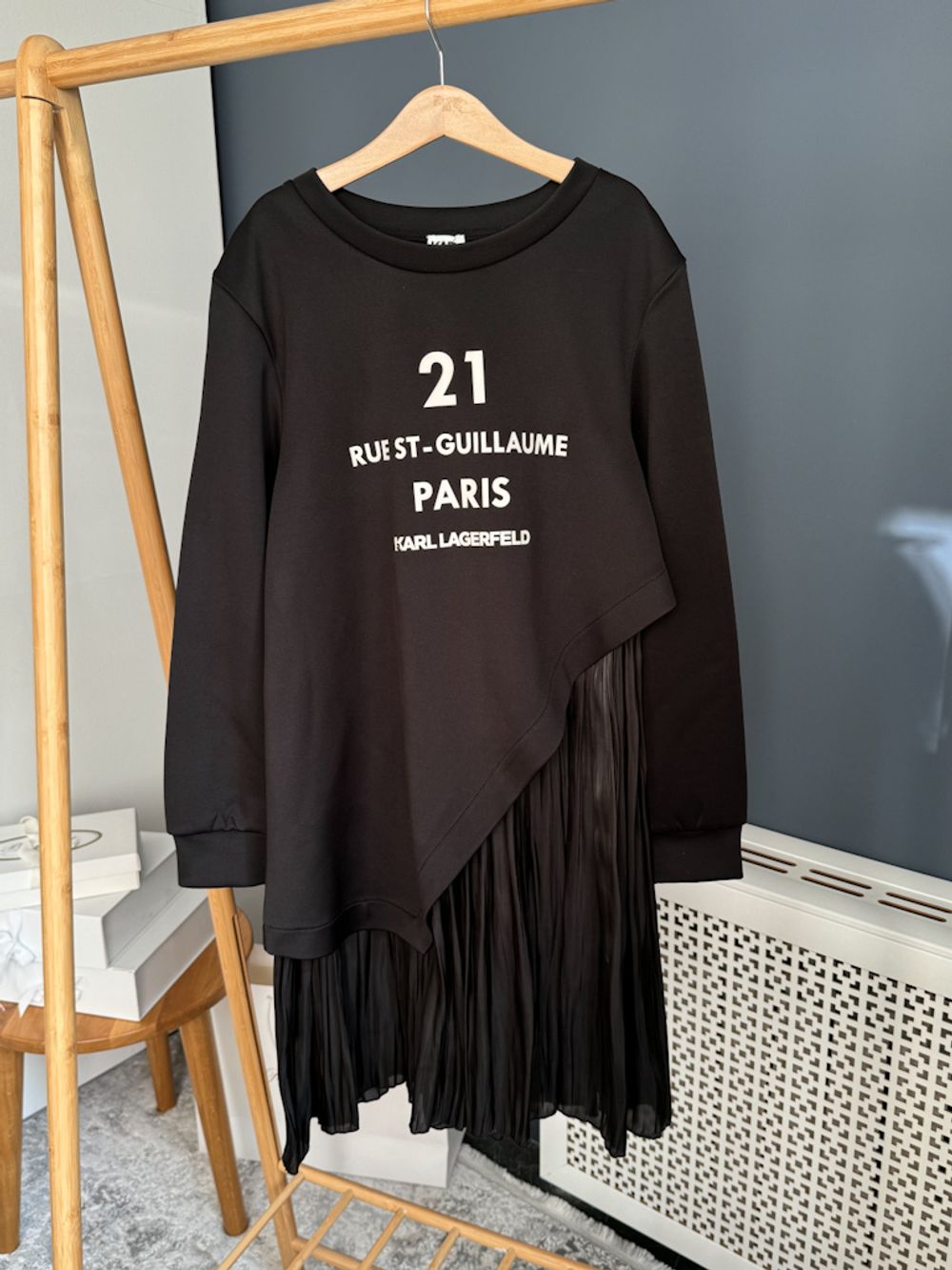 Новое платье Karl Lagerfeld, 152