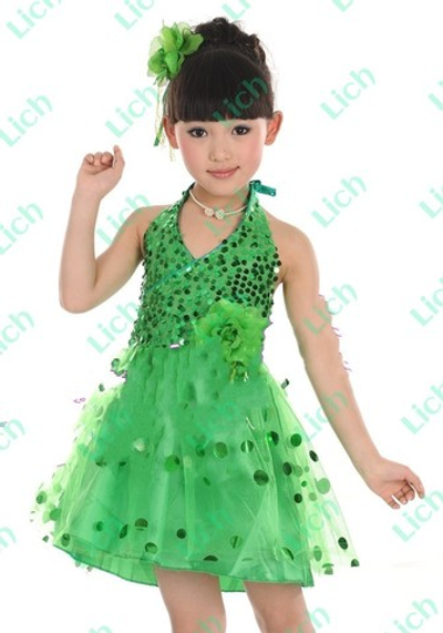 Платье детское бальное с пайетками и цветком