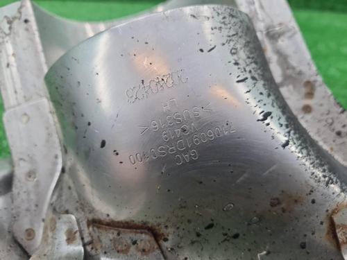 Насадка глушителя левая GAC GS8 2 (2021-н.в.)