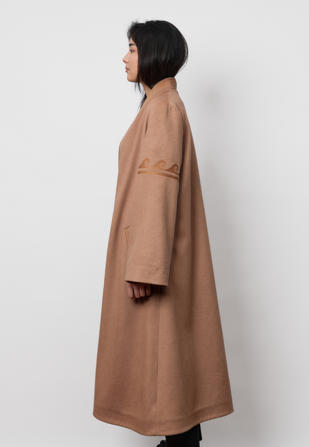 Шапан шерстяной длинный OYU TOLQYN CAMEL