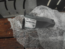 Кронштейн фары правый Omoda C5 Новый Оригинал 501004951AADYJ