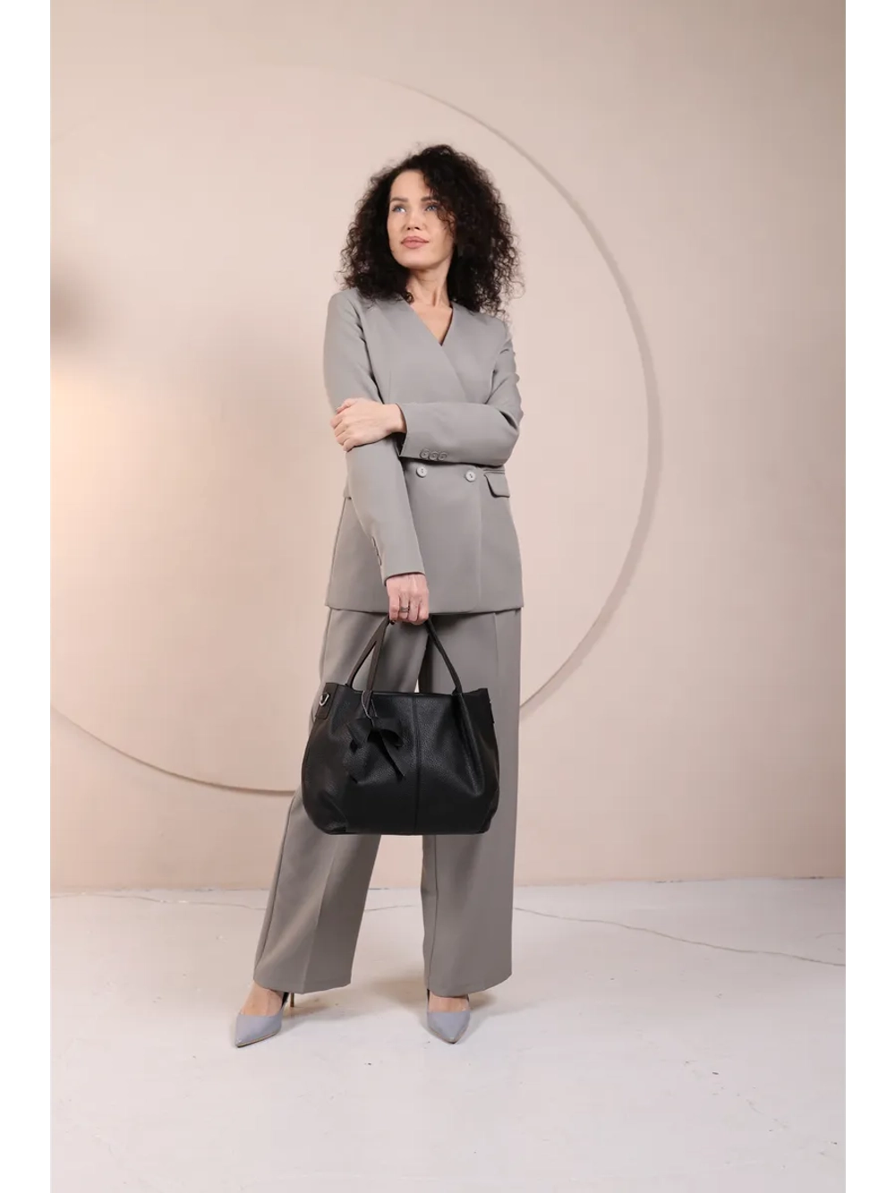 Сумка через плечо классическая