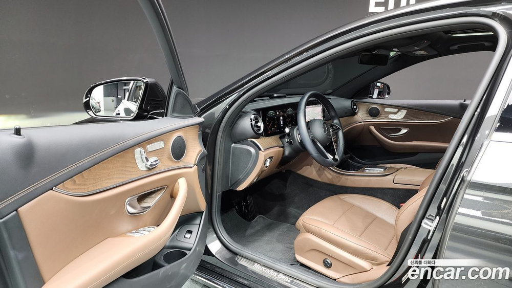 Mercedes-Benz E-Class W213 E250 Exclusive (06.2021)