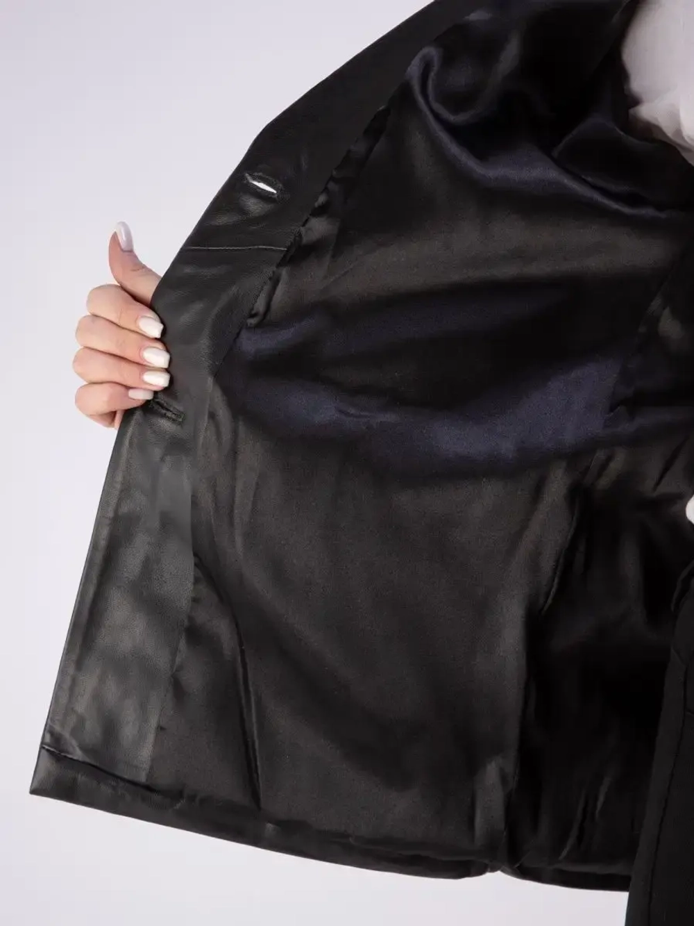 Кожаная куртка весна из натуральной кожи